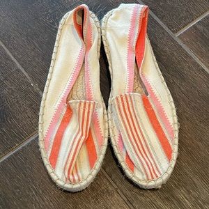 Gap Slip On Espadrilles Size 7